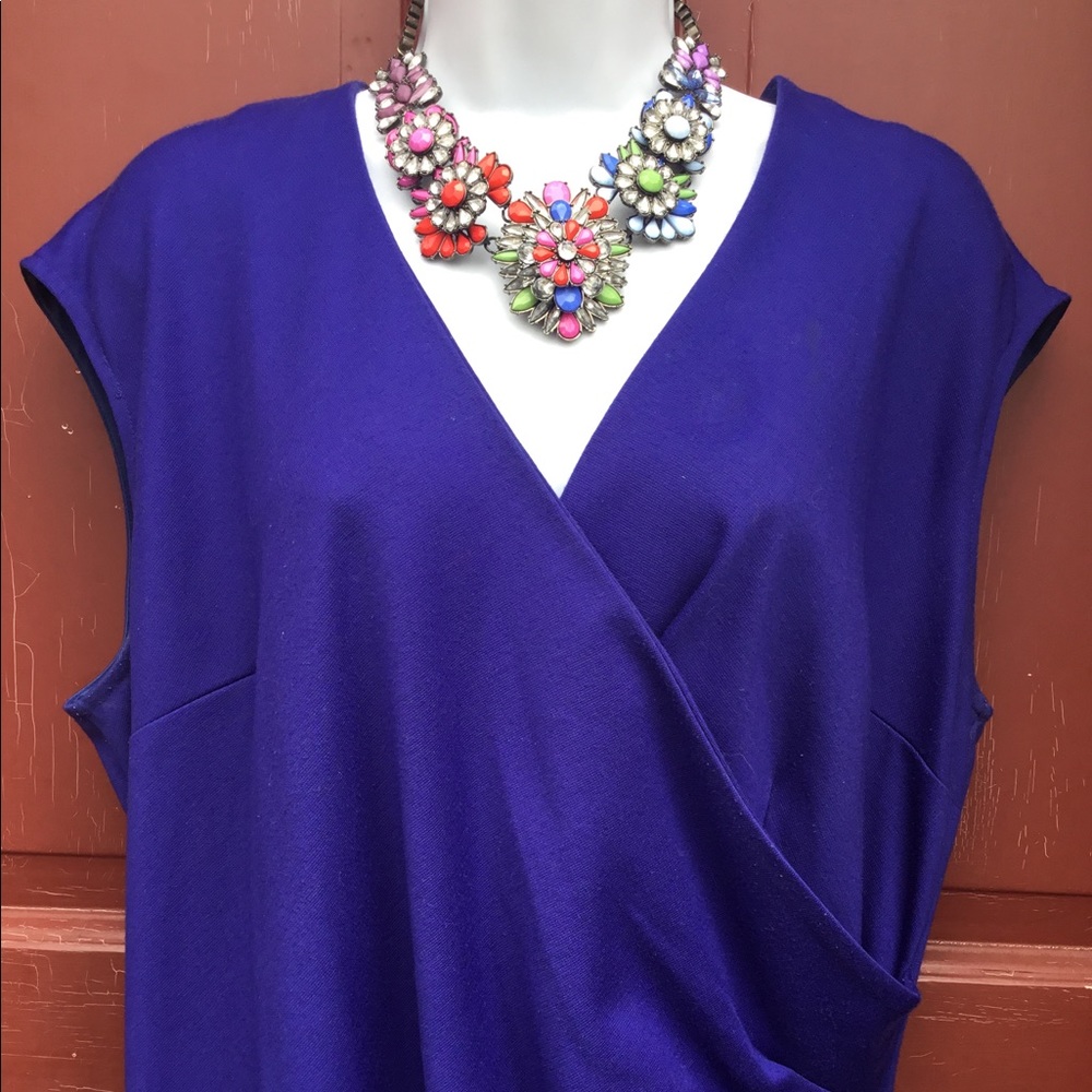Designer Dress - Picture 2 of 3